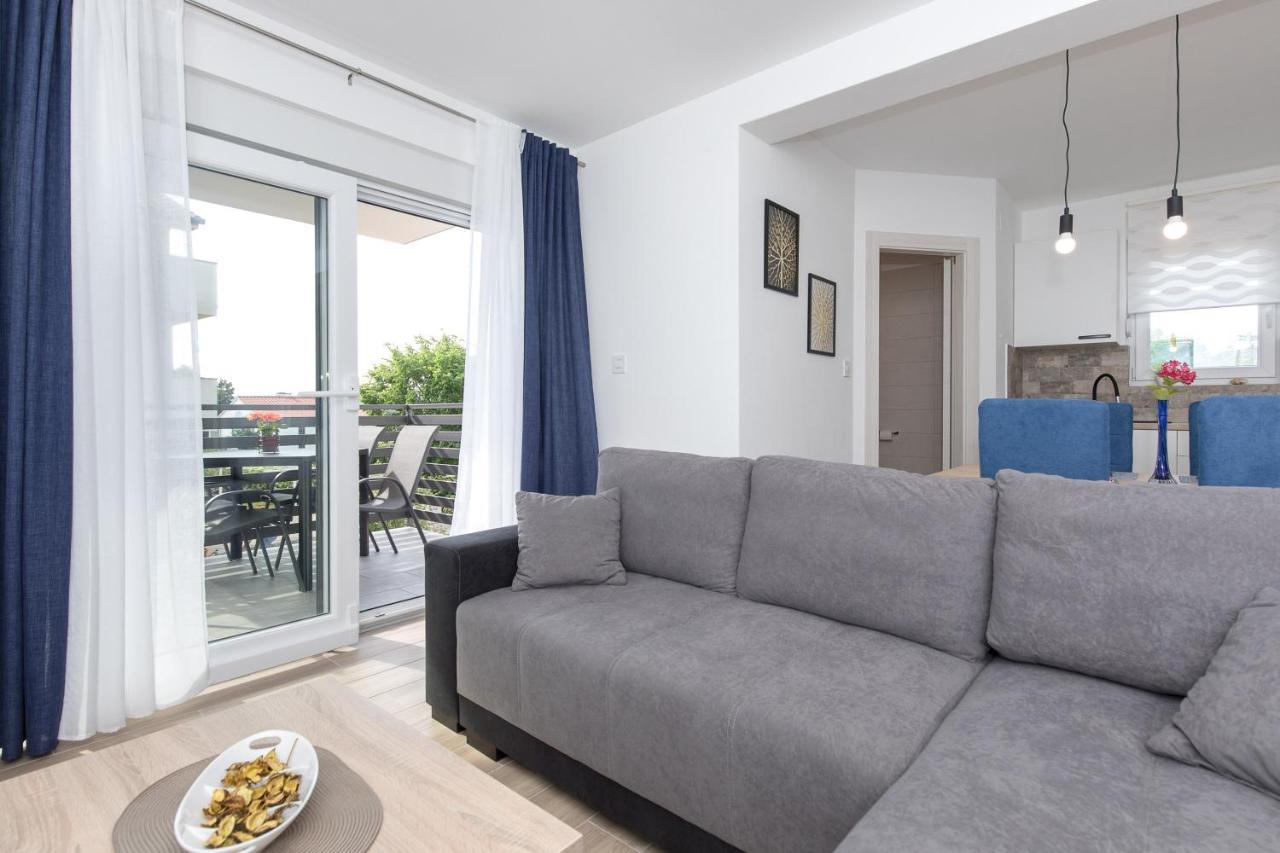 Apartman Jugo 푸나트 외부 사진
